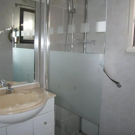 Villa Jolie T3 Mezzanine Avec Veranda A Saint-cyprien, 6 Couchages, 900m De La Plage, Parking Prive - Fr-1-106-57 Saint-Cyprien (Pyrenees-Orientales)
