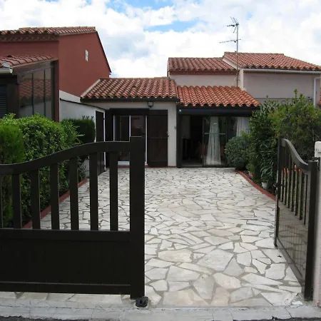 Villa Jolie T3 Mezzanine Avec Veranda A Saint-cyprien, 6 Couchages, 900m De La Plage, Parking Prive - Fr-1-106-57 Saint-Cyprien (Pyrenees-Orientales)