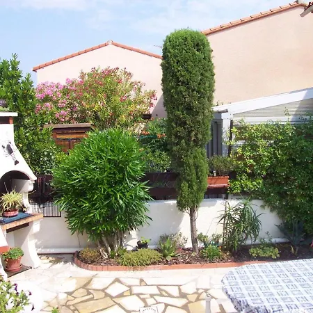 Vila Jolie T3 Mezzanine Avec Veranda A Saint-cyprien, 6 Couchages, 900m De La Plage, Parking Prive - Fr-1-106-57